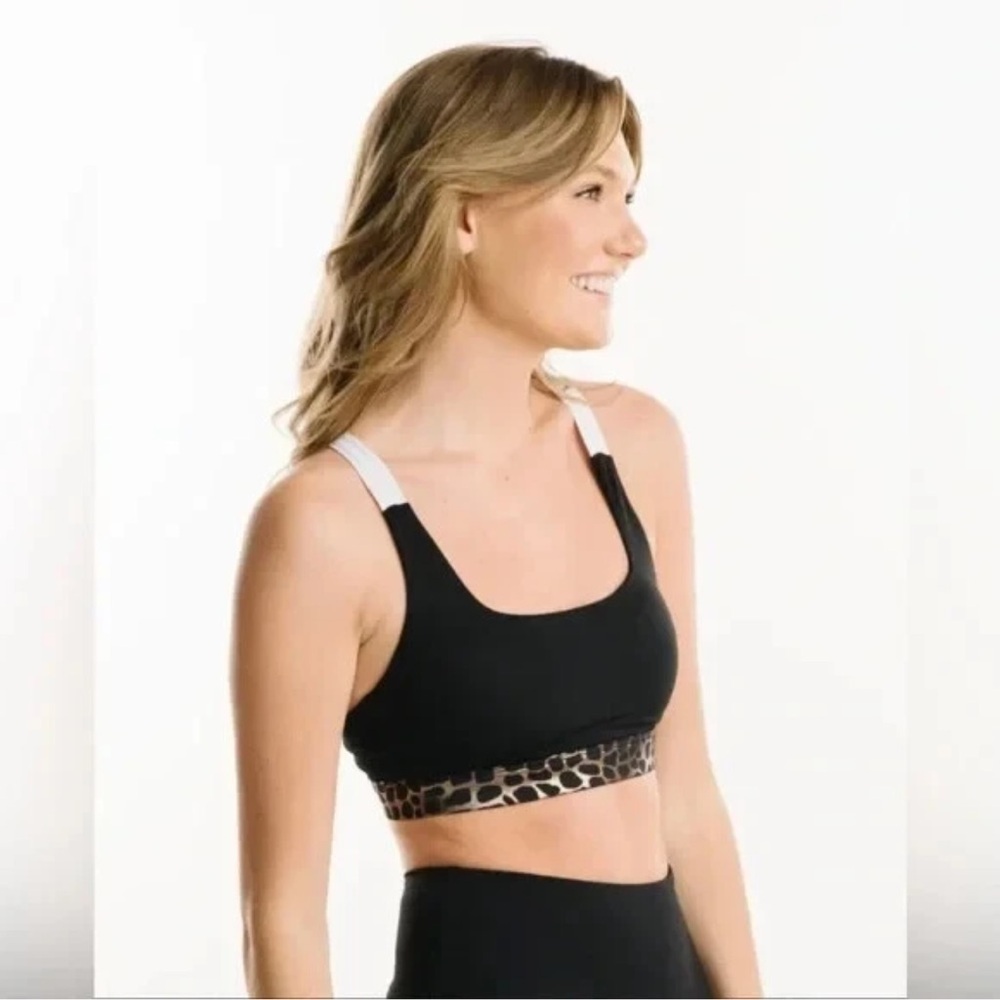 New Zyia Active Sports Bra Copper Jungle Light N Tight Copper Tiger Racerback — image 2 of 8